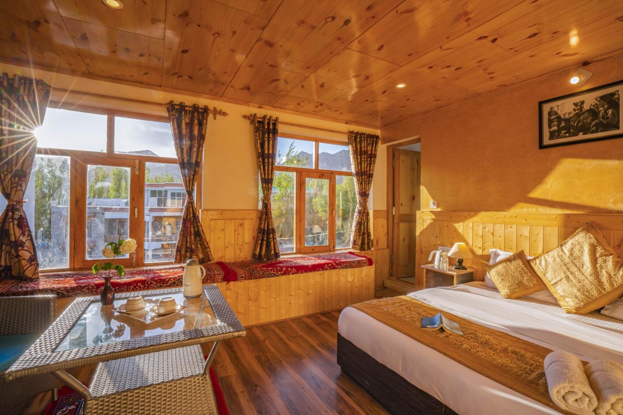 Rainbow Holiday Home Leh Exterior foto
